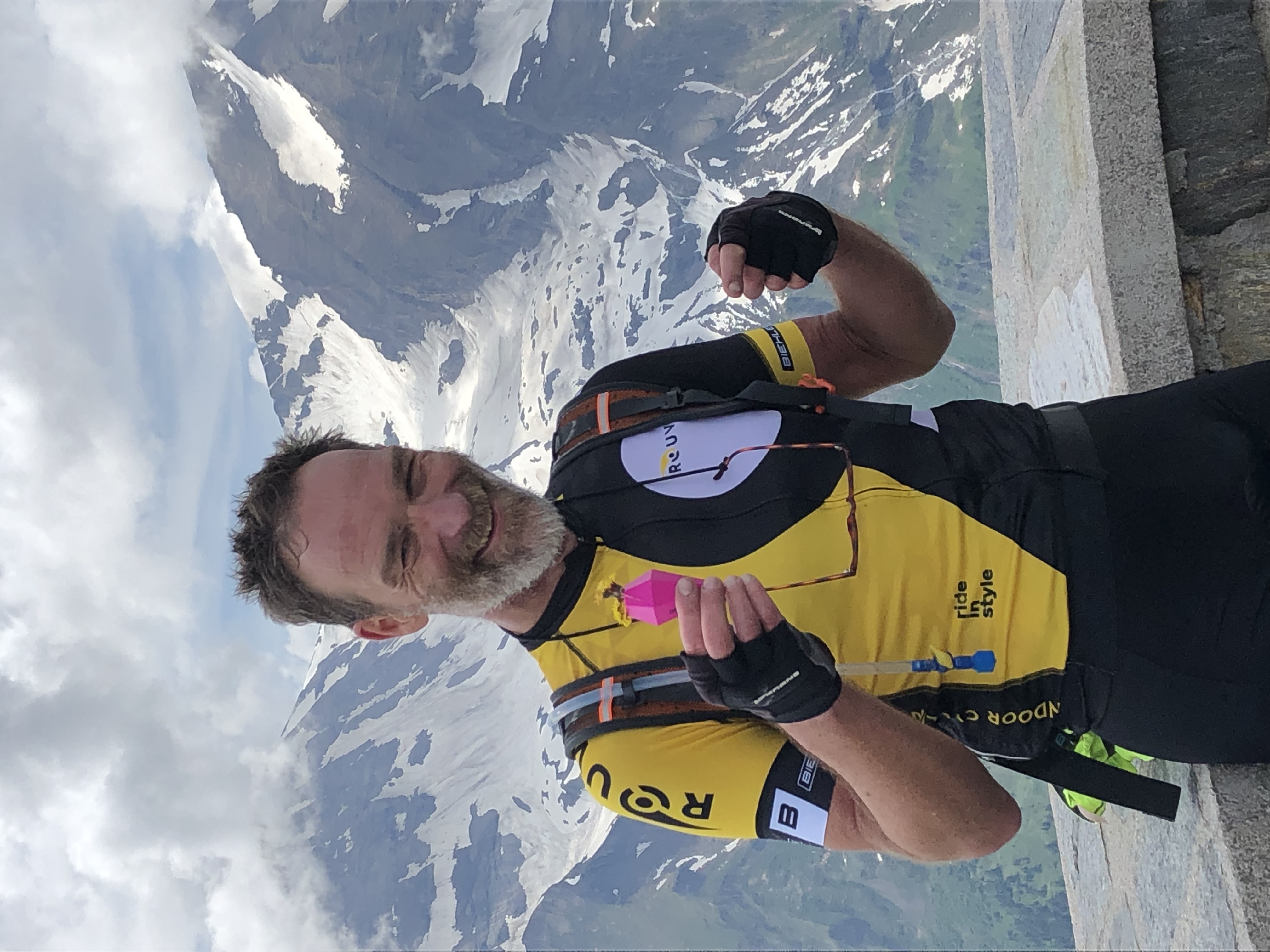 Winning the pink vase on the Grossglockner